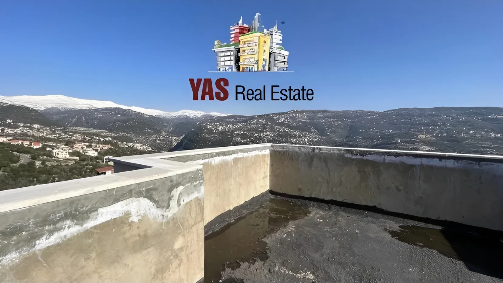 Apartment for Sale in Ballouneh - 3 bed, 3 bath