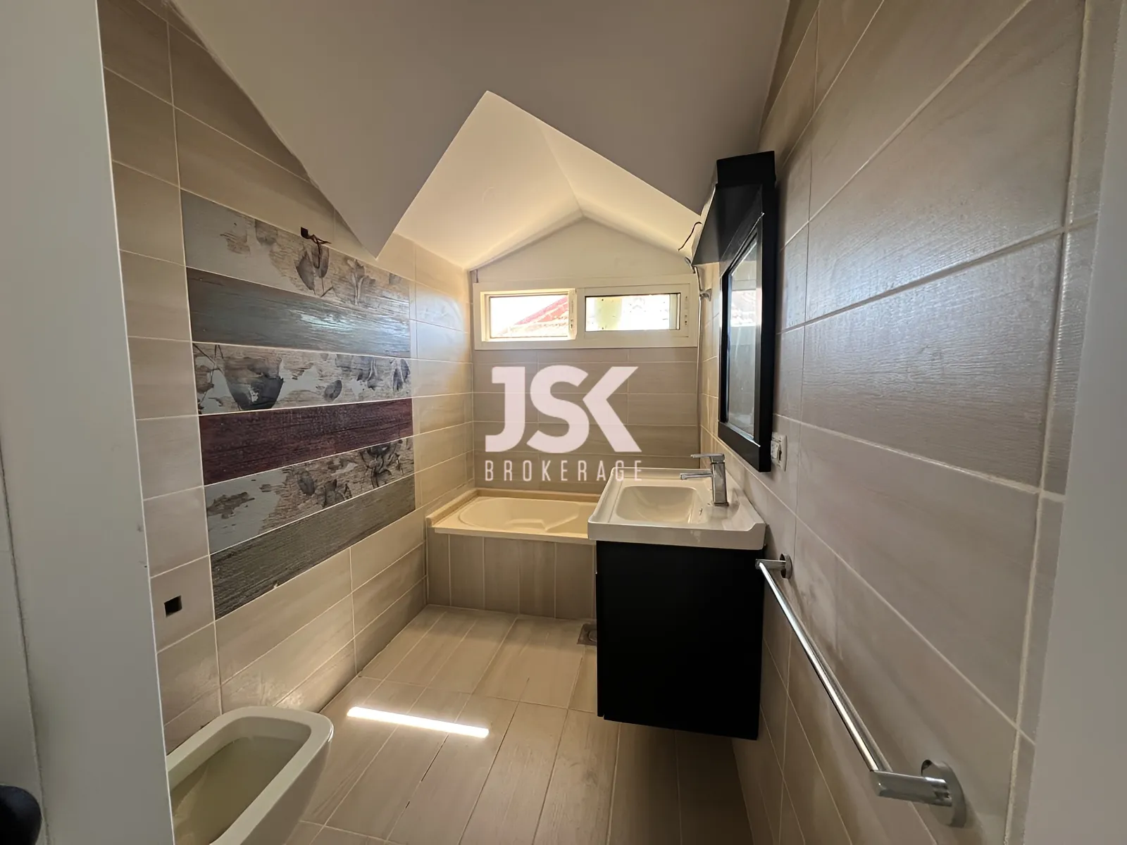 Duplex for Sale in Saoufar