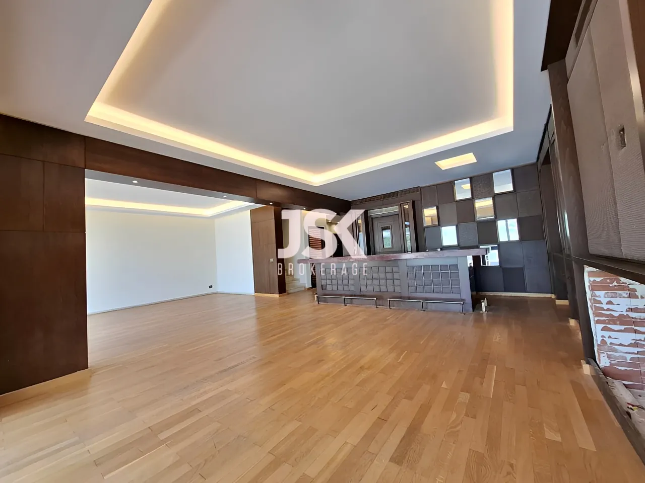 Duplex for sale in Jeita - 3 bed, 5 bath