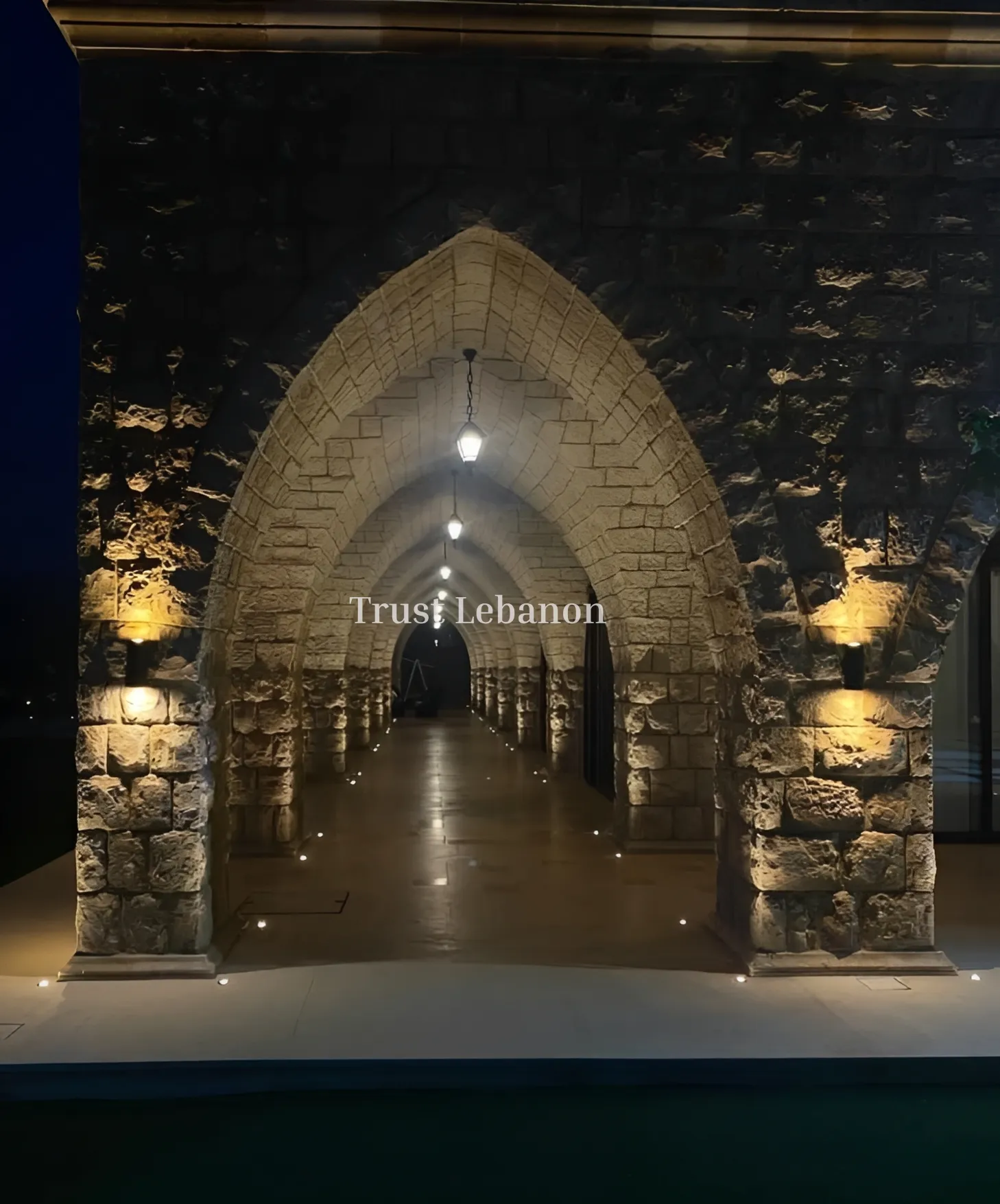 Villa for sale in Bikfaiya, Lebanon - 7 bed, 10 bath
