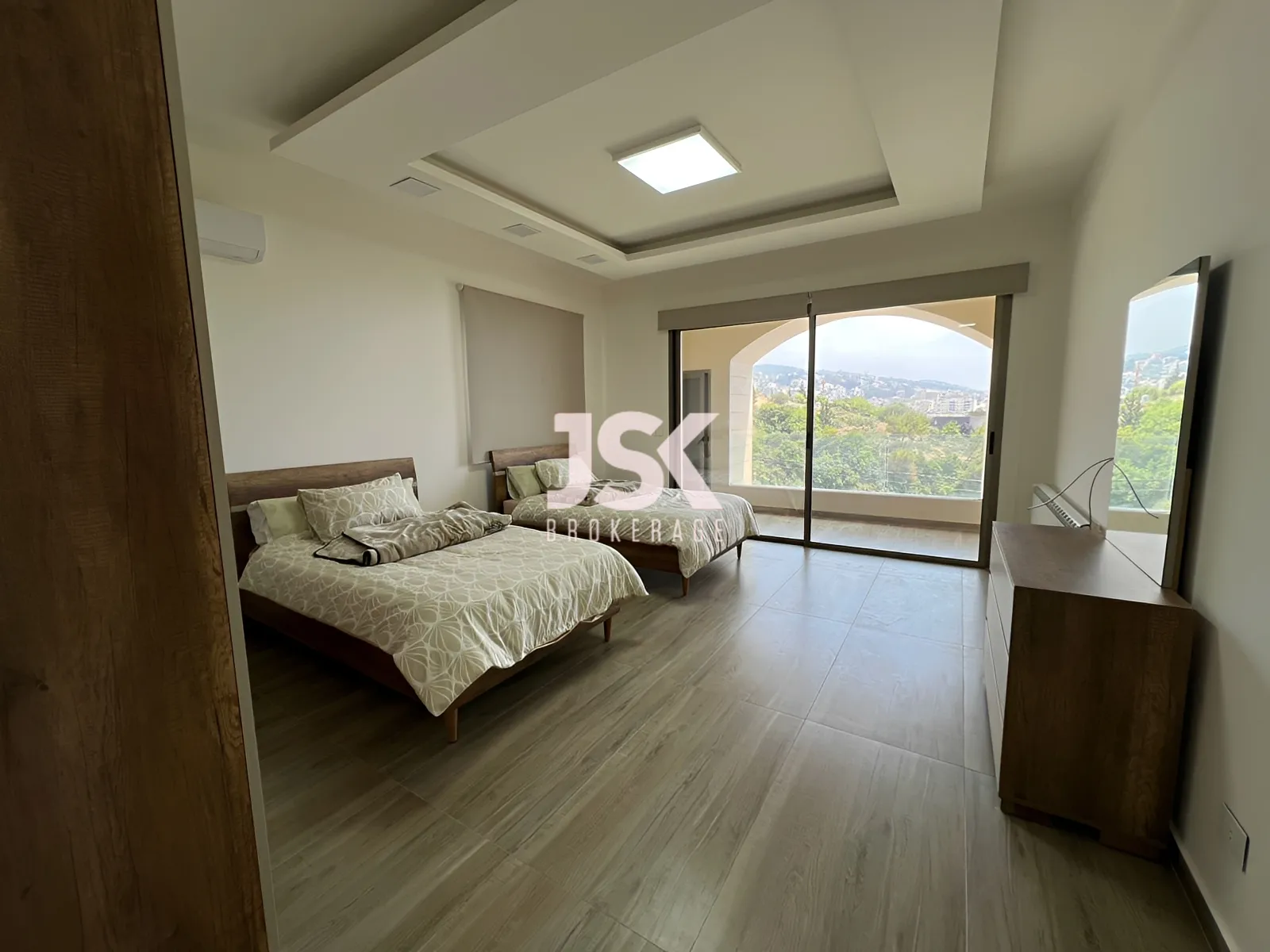 Villa for Sale in Blat