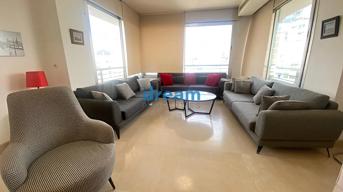 Apartment for rent in Achrafieh, Beirut, Lebanon - 3 bed, 4 bath