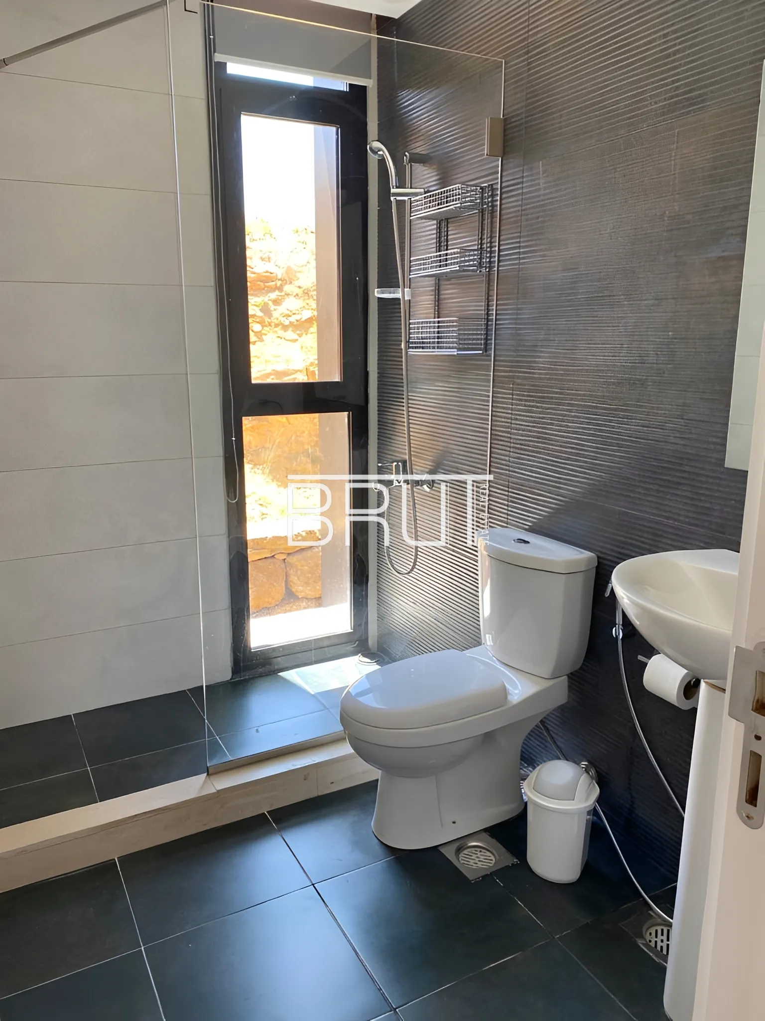 Chalet for Sale in Faqra