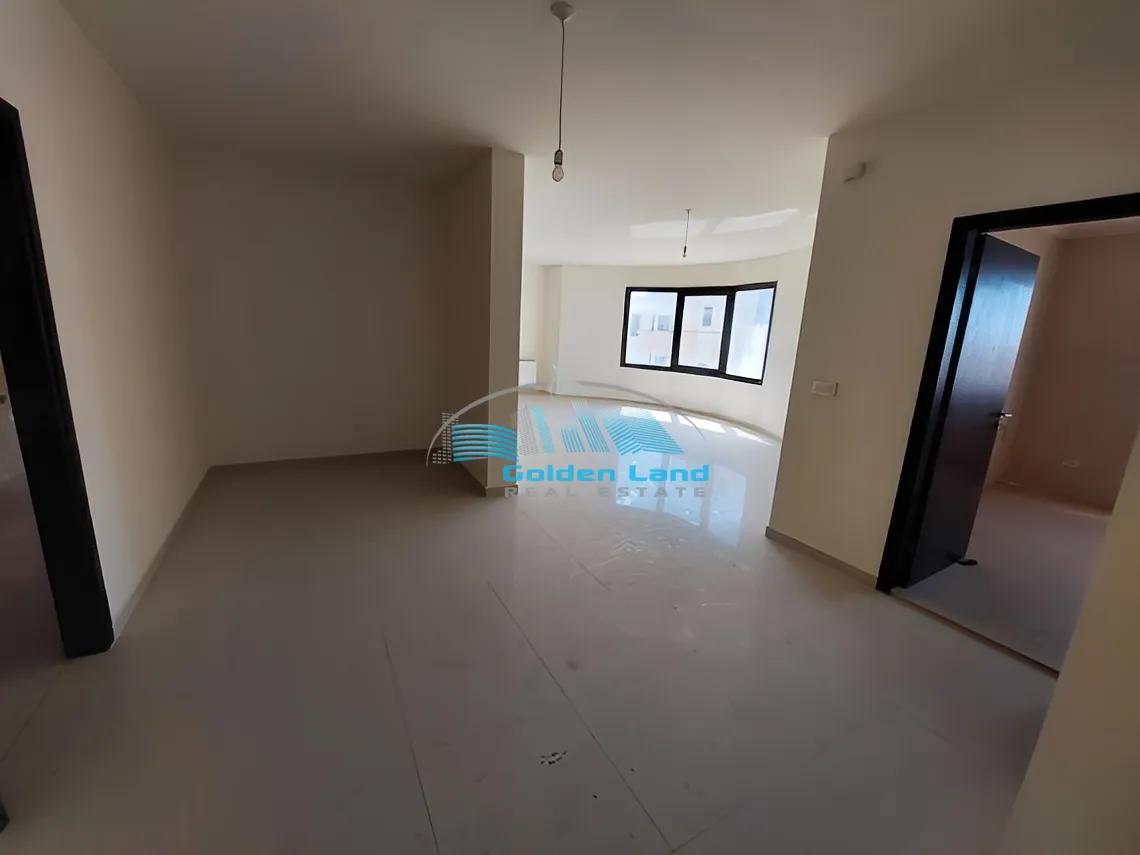 Apartment for Sale in Mazraat Yachoua, Lebanon - 3 bed, 3 bath