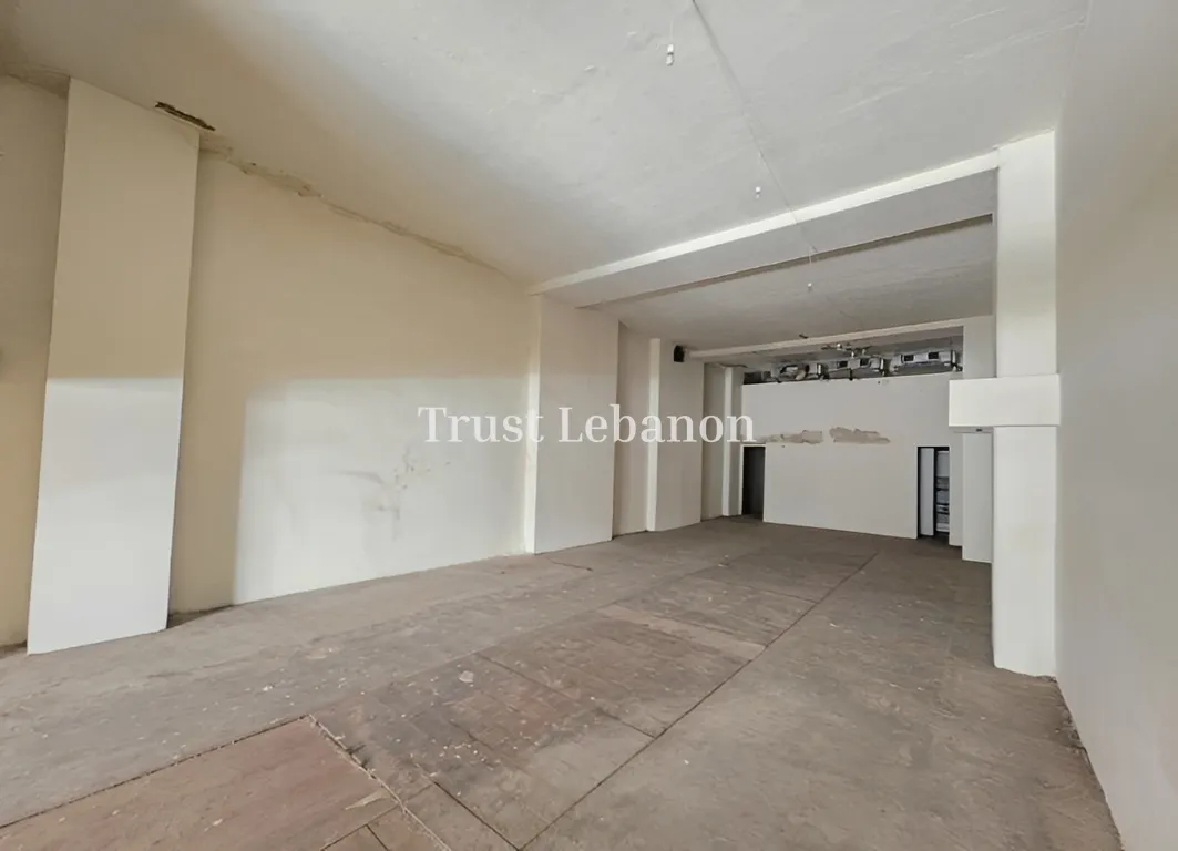 Showroom for rent in Gemmayzeh, Beirut, Lebanon