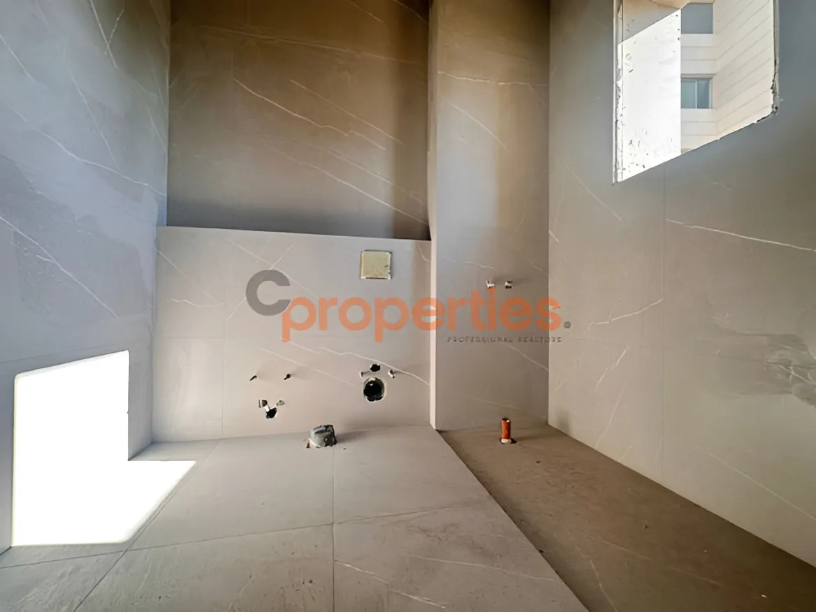 Apartment for sale in Ramleh Al Bayda, Beirut, Lebanon