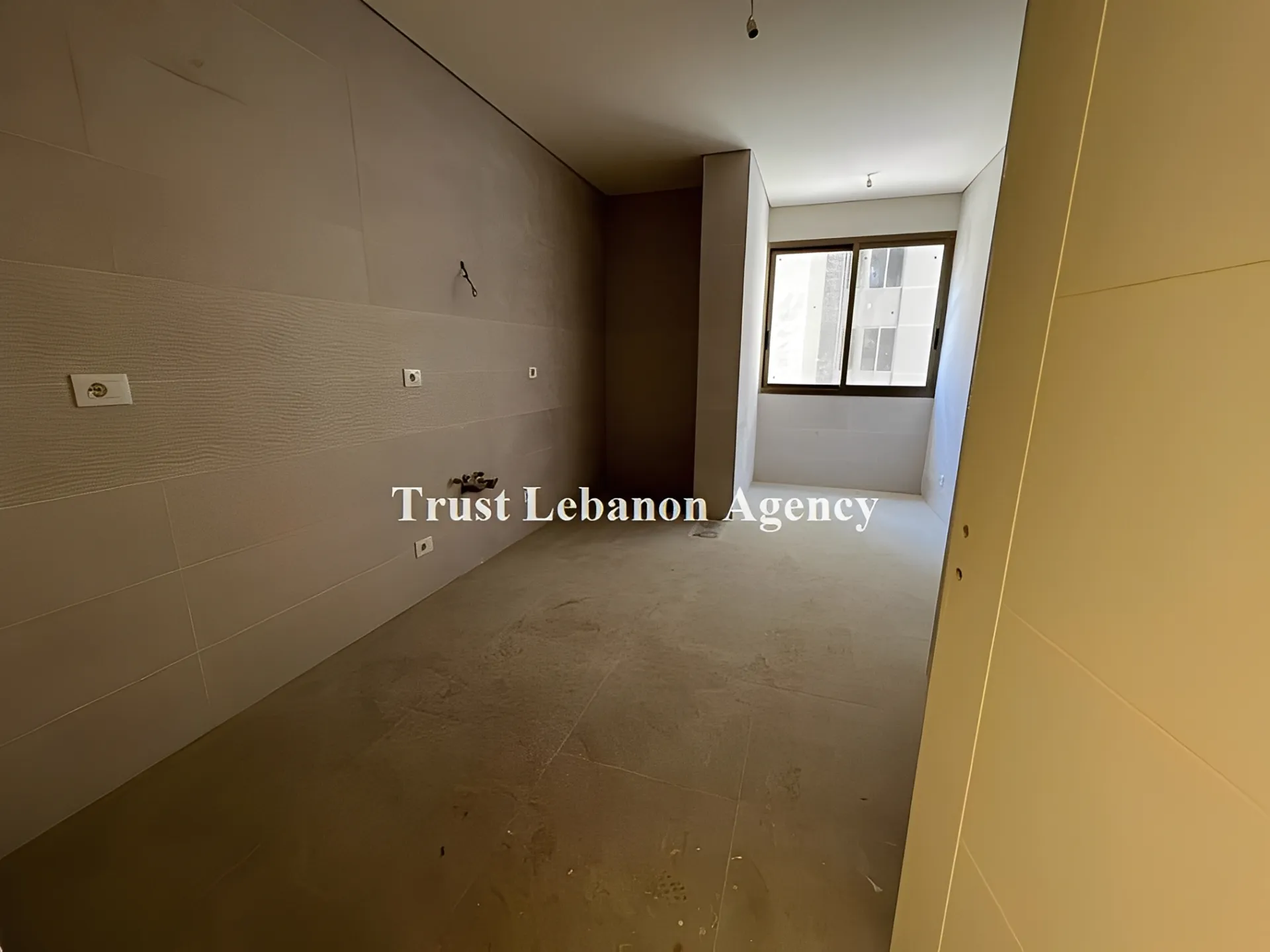 Apartment for Sale in Baabda Furn Al Chebak