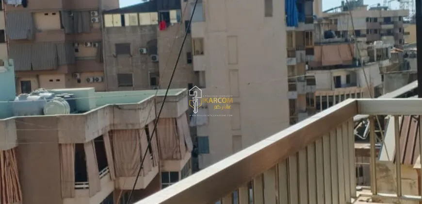 Apartment for Sale in Beirut, Mar Elias, Lebanon - 3 bed, 2 bath