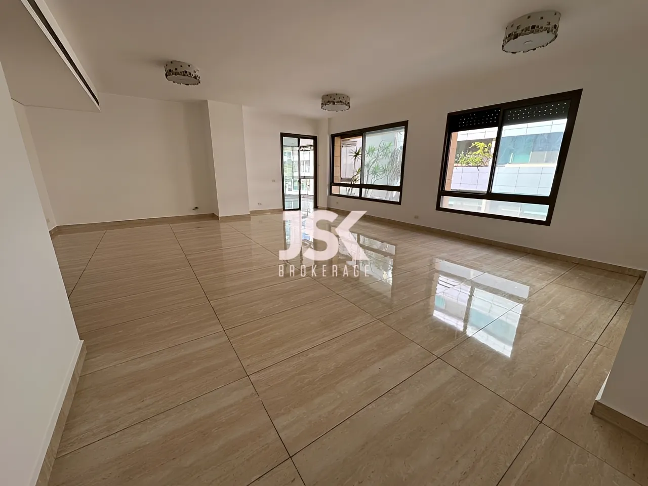 Apartment for Sale in Ras Beirut