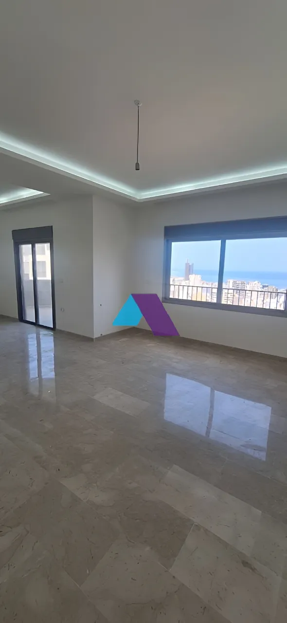 Apartment for Sale in Zalqa - 3 bed, 3 bath