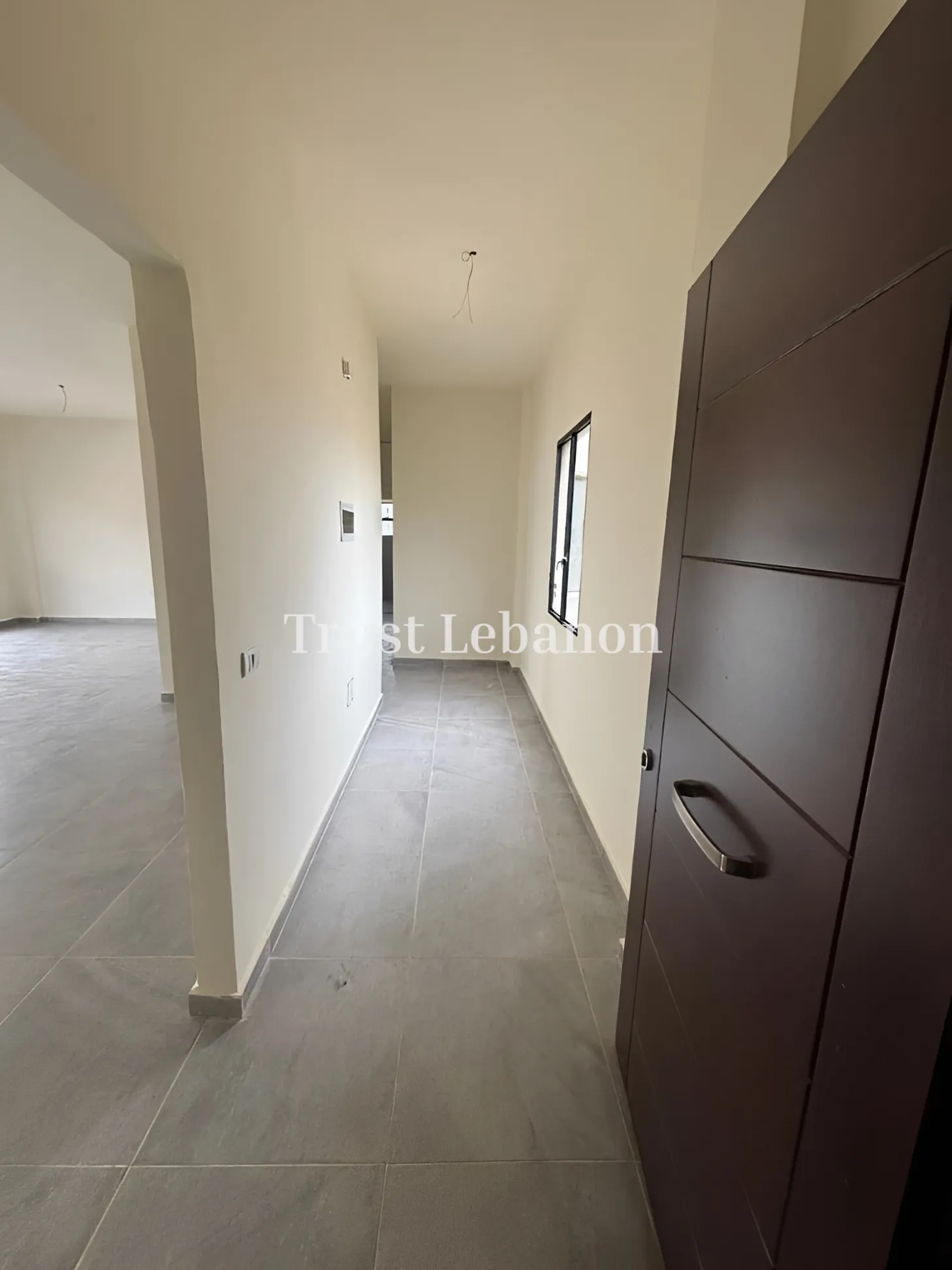 Office for rent in Baouchriyeh