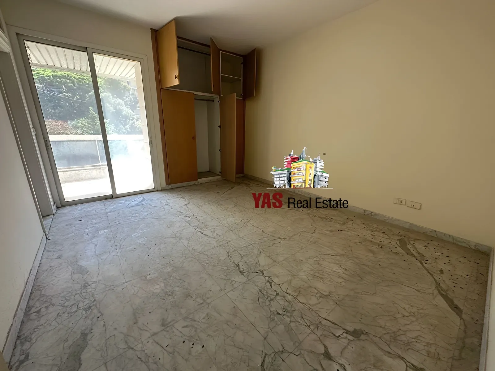 Apartment for Sale in Kfar Hbab - 3 bed, 5 bath