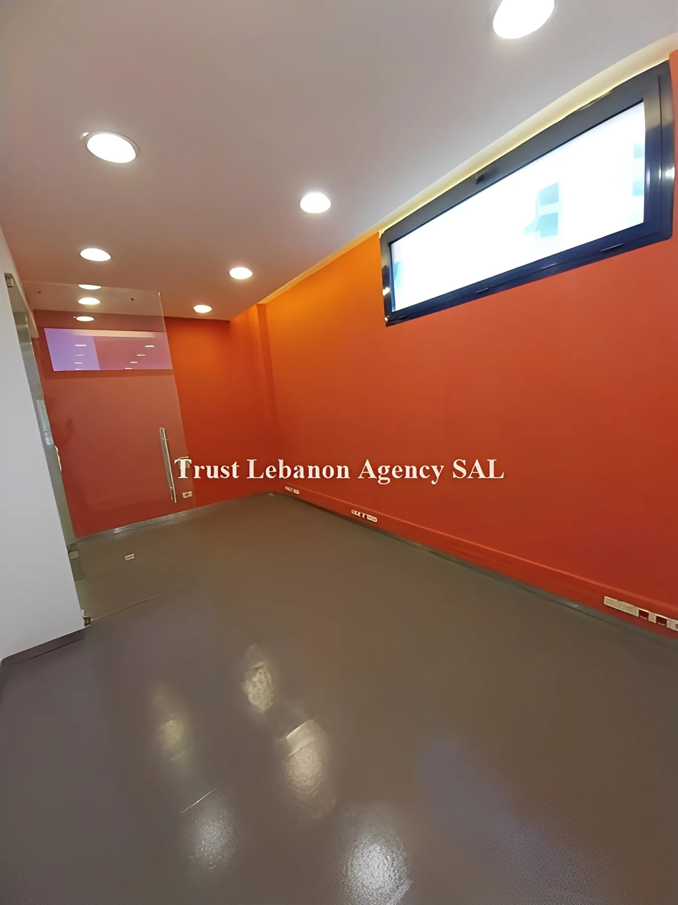 Office for rent in Baabda, Furn Al Chebak