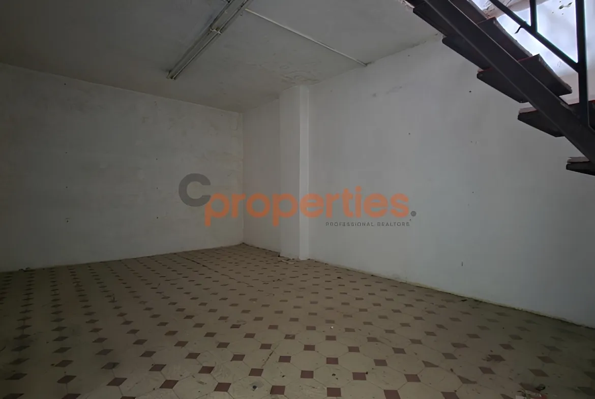 Shop for sale in Haret Hreik