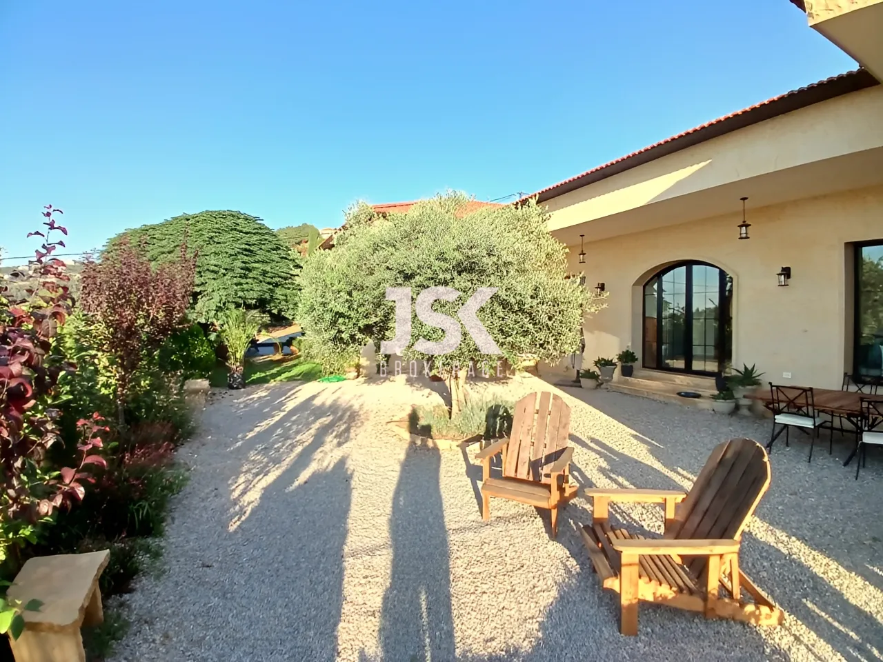 Villa for Sale in Roumieh