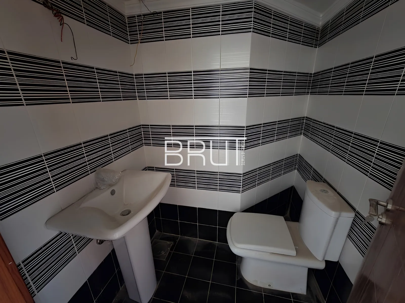 Duplex for Sale in Zouk Mikael - 4 bath