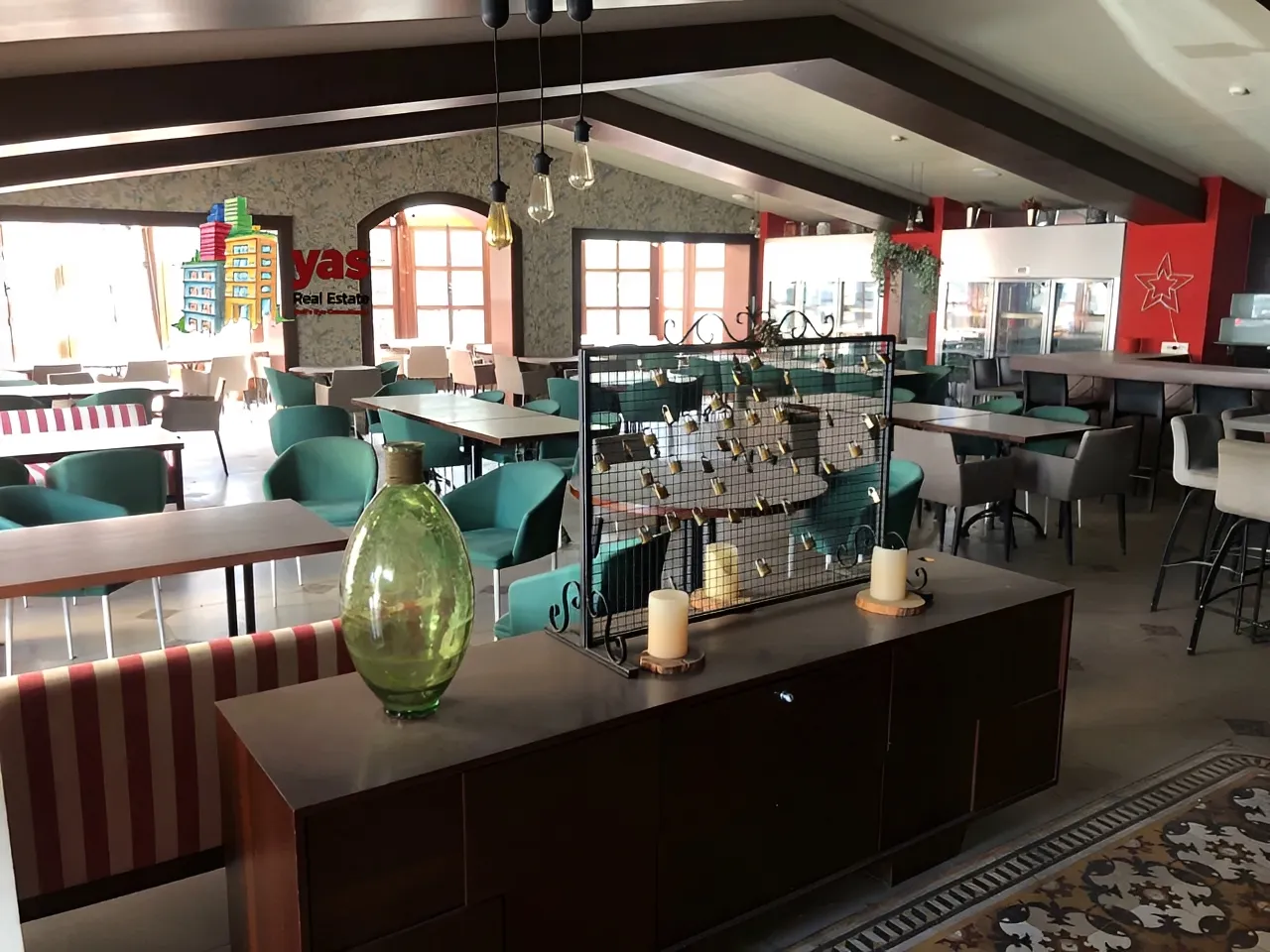 Restaurant for rent in Kaslik