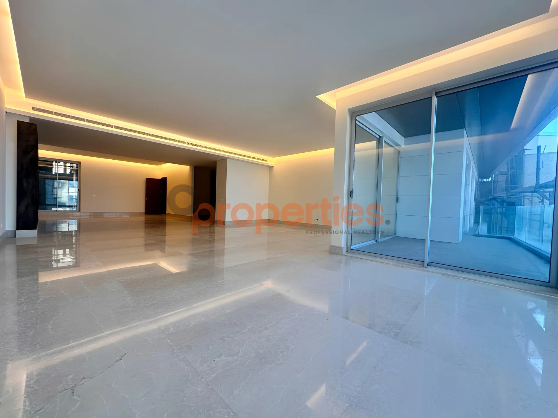 Apartment for Sale in Ain Al Mraiseh