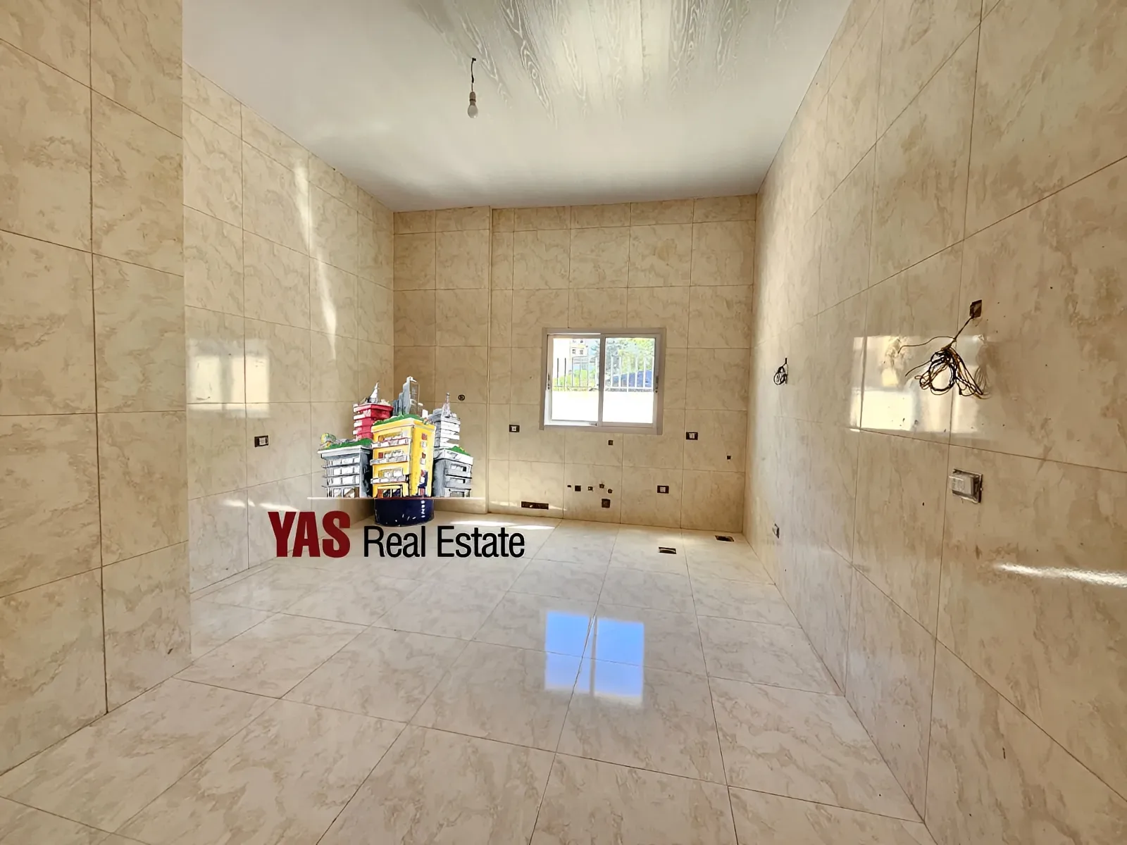 Apartment for Sale in Ballouneh