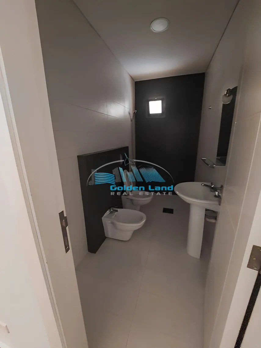 Apartment for Sale in Mazraat Yachoua, Lebanon