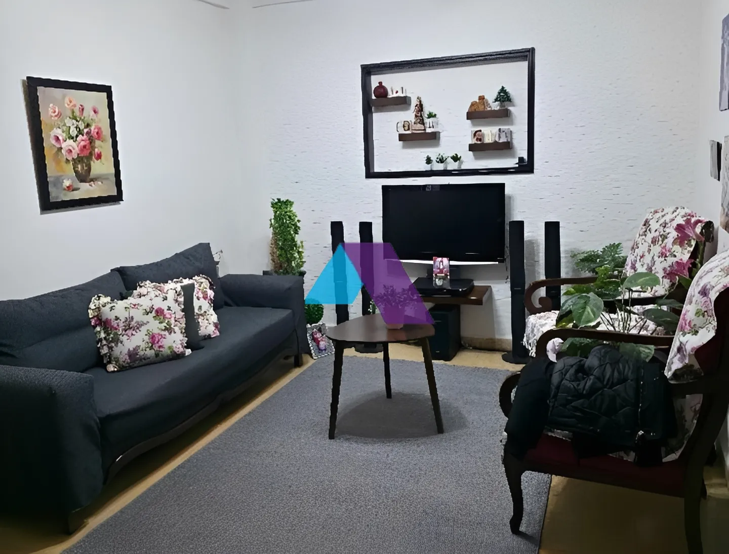 Apartment for Sale in Bourj Hammoud - 2 bed, 1 bath