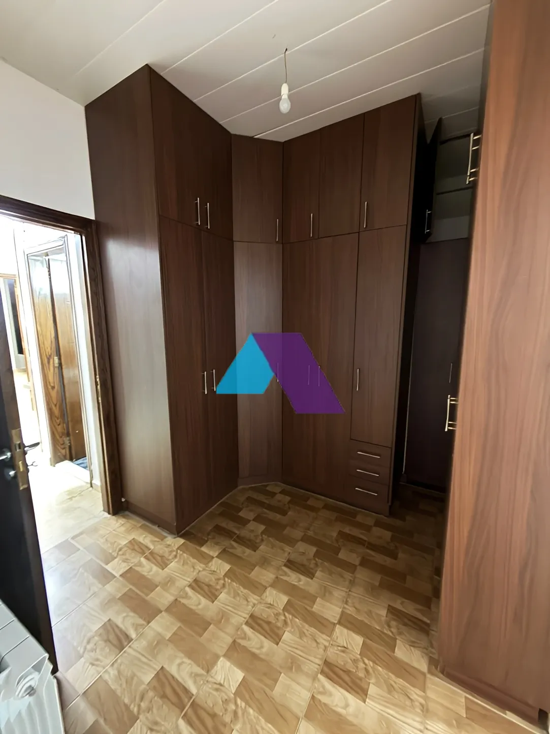 Apartment for sale in Sahel Aalma