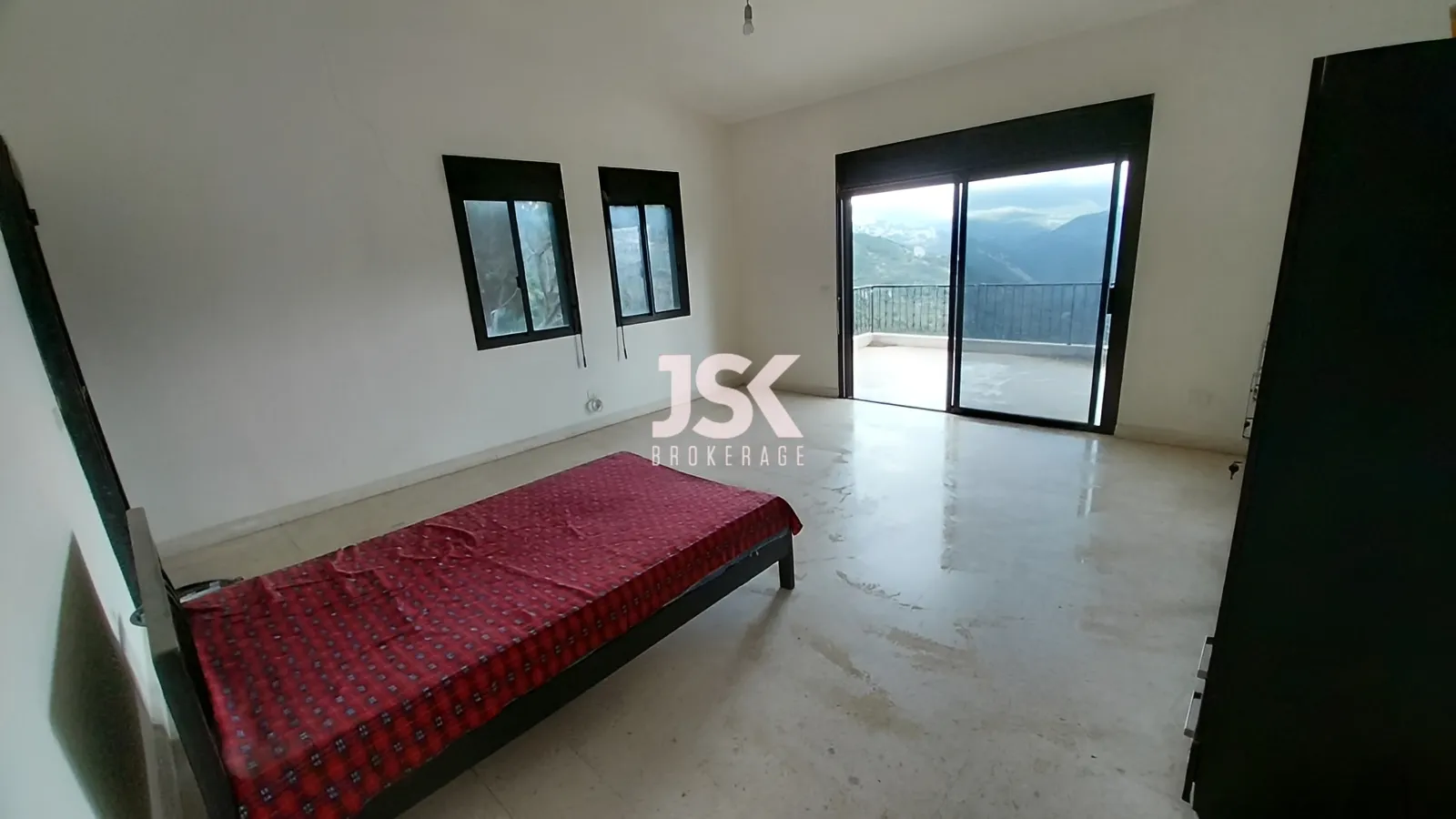 Villa for Sale in Beit Meri