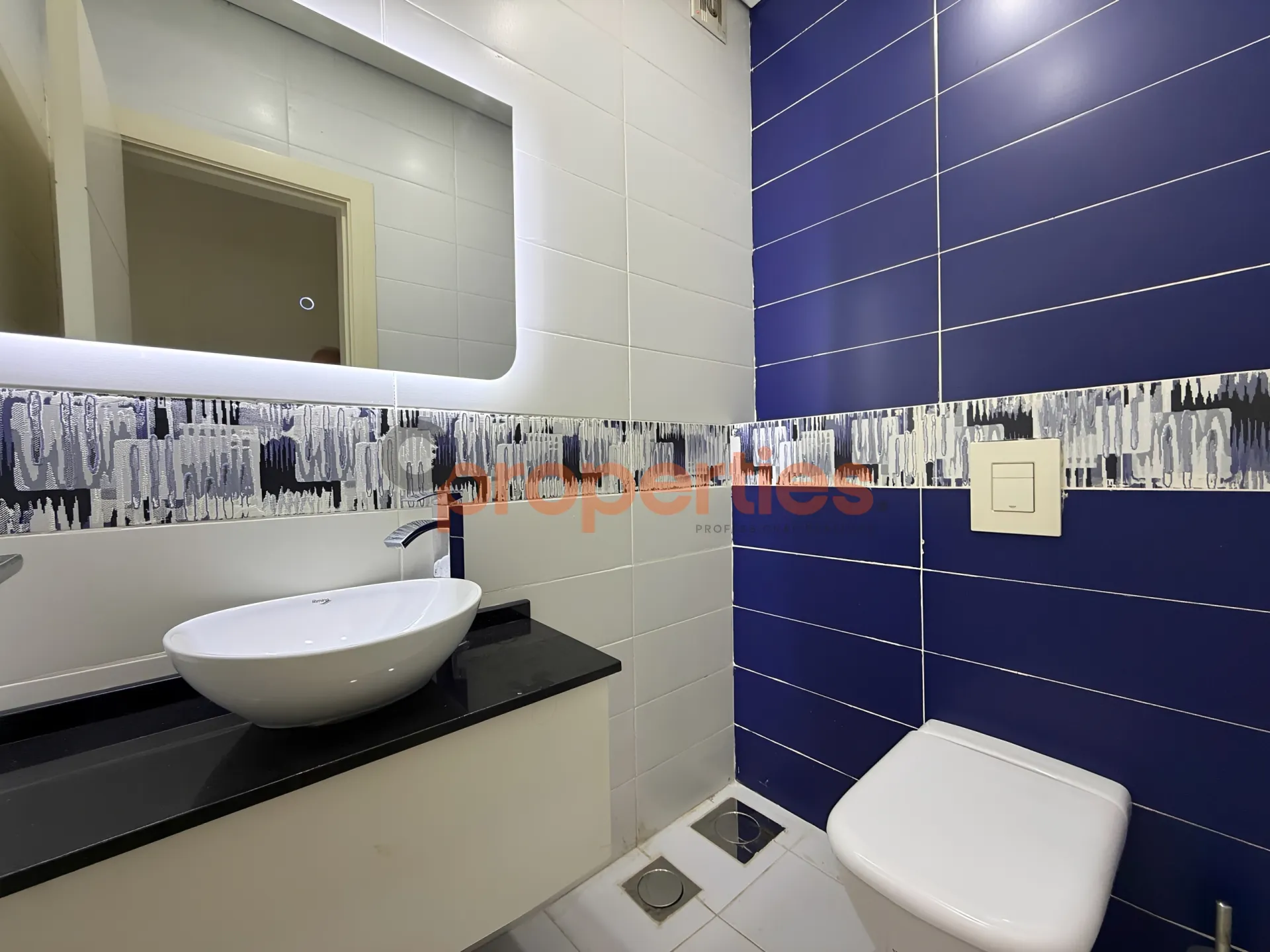 Apartment for Rent in Mazraat Yachoua