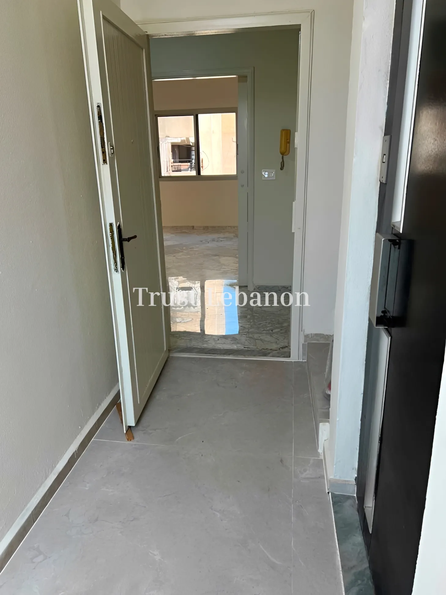 Apartment for sale in Chiyah, Lebanon