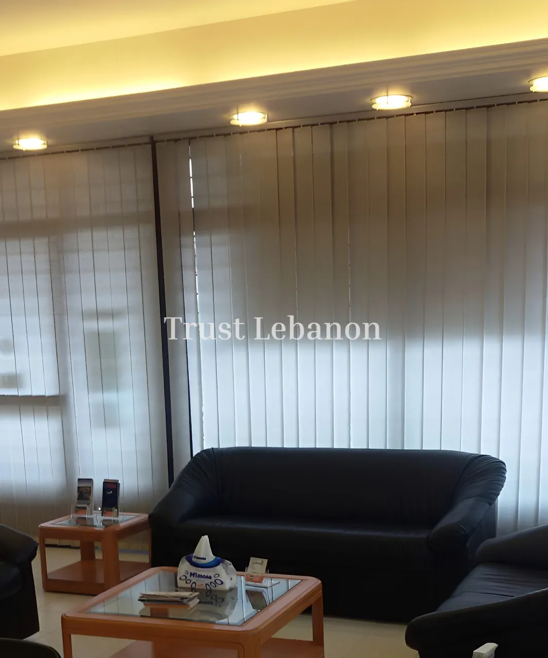 Office for rent in Beit Meri