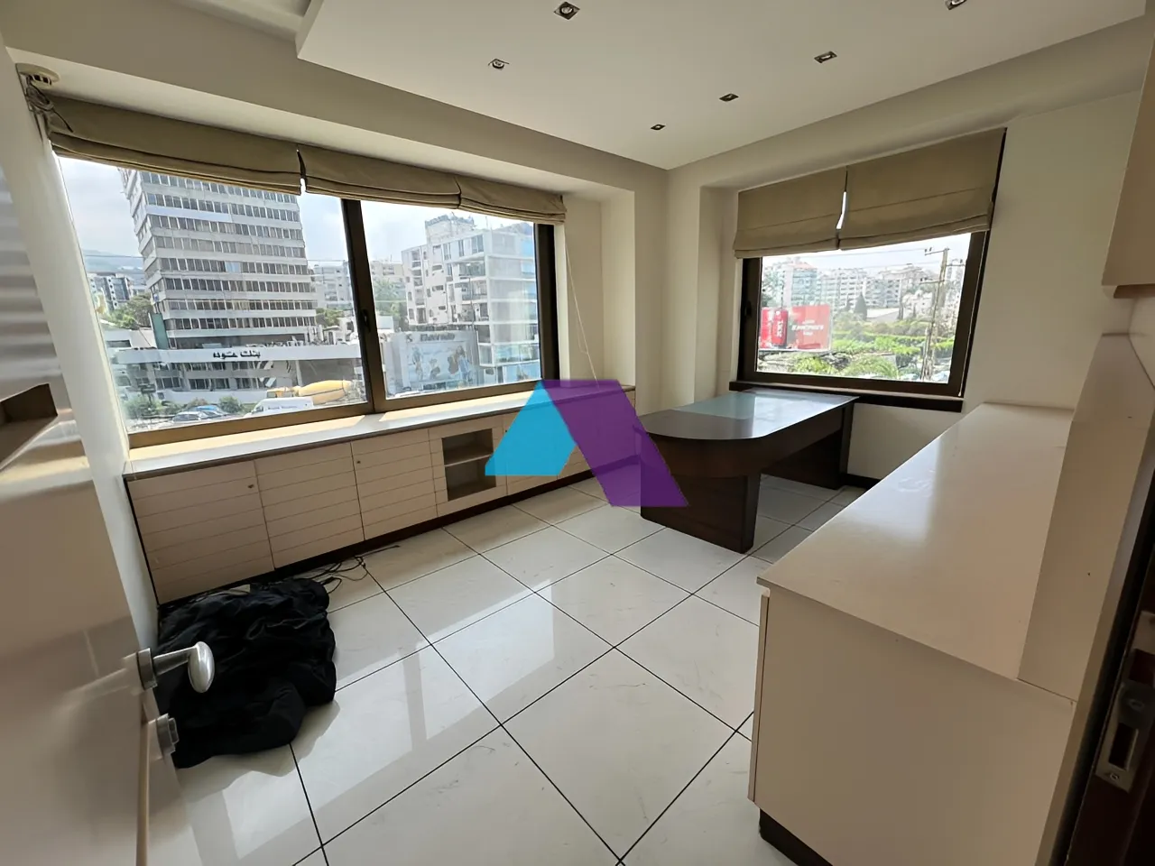 Office for rent in Kaslik