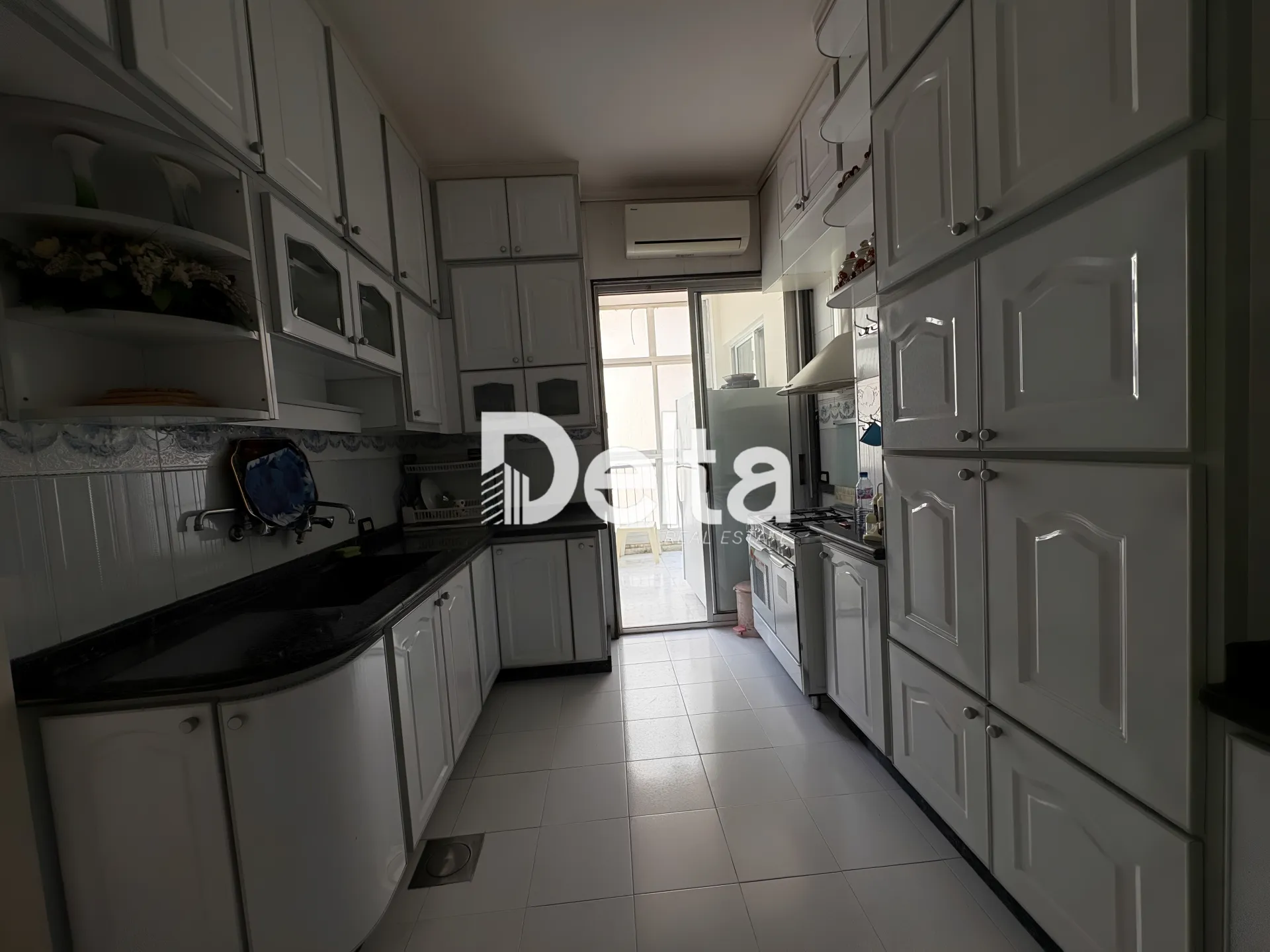 Apartment for rent in Verdun, beirut, lebanon