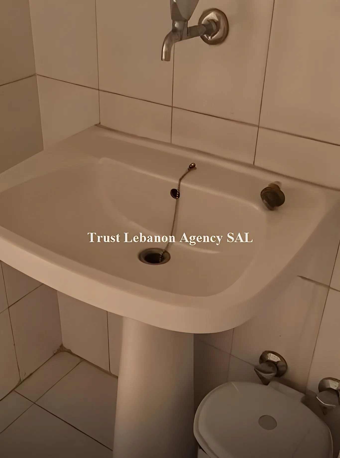 Office for rent in Keserwan, Kaslik