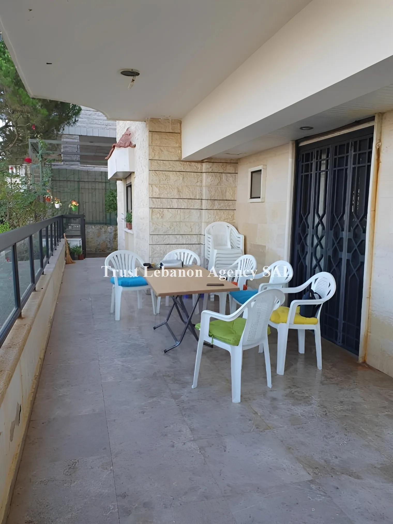 Apartment for Sale in Baabda Abadeyeh - 3 bed, 3 bath