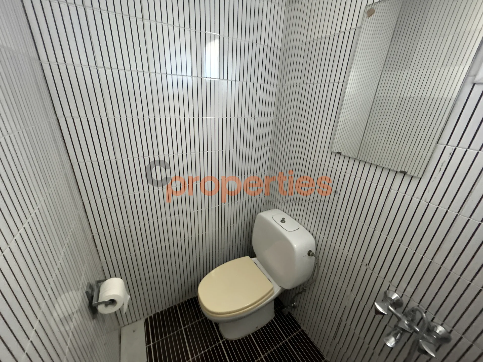 Apartment for Sale in Blat