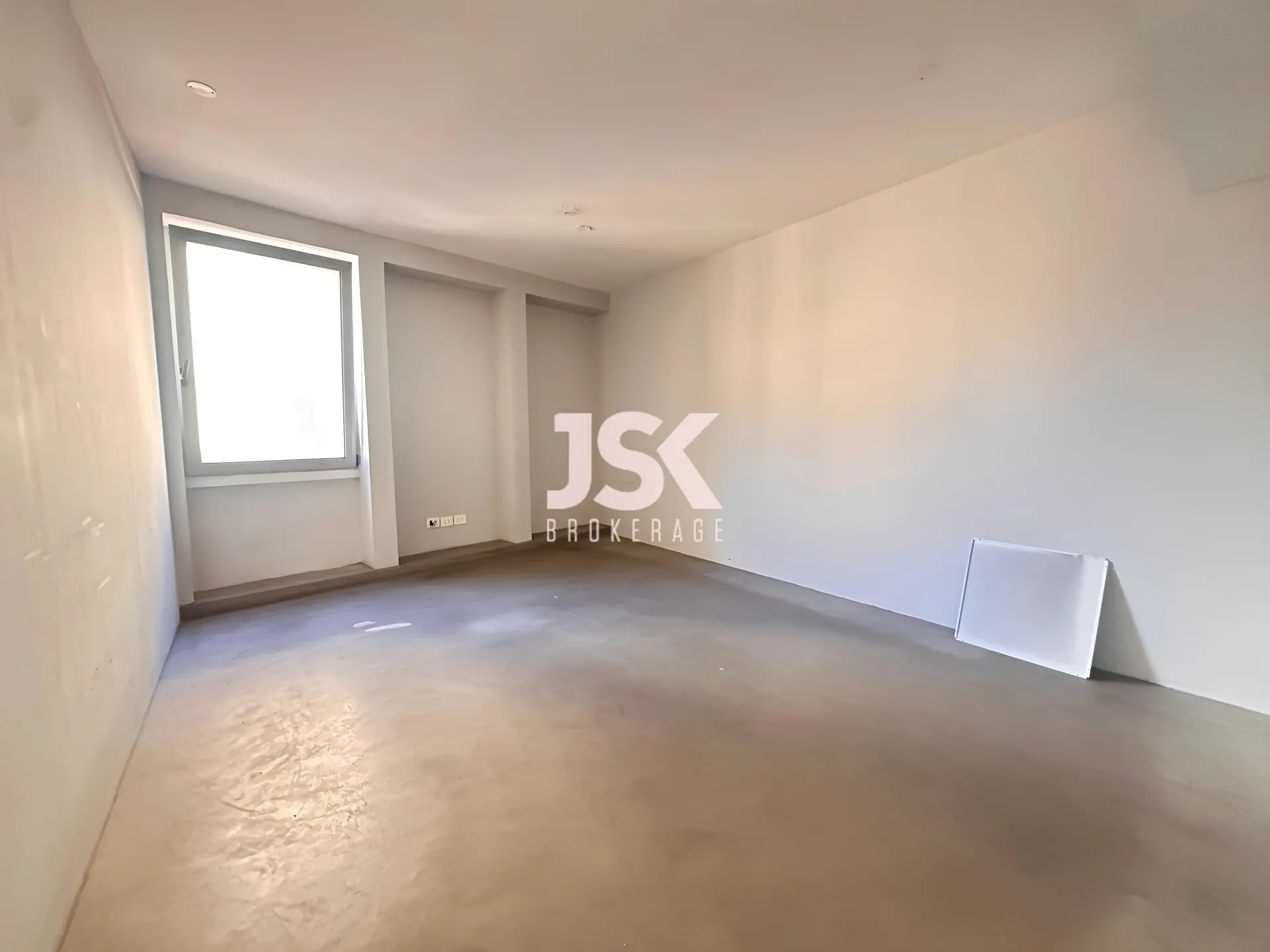 Office for Rent in Downtown