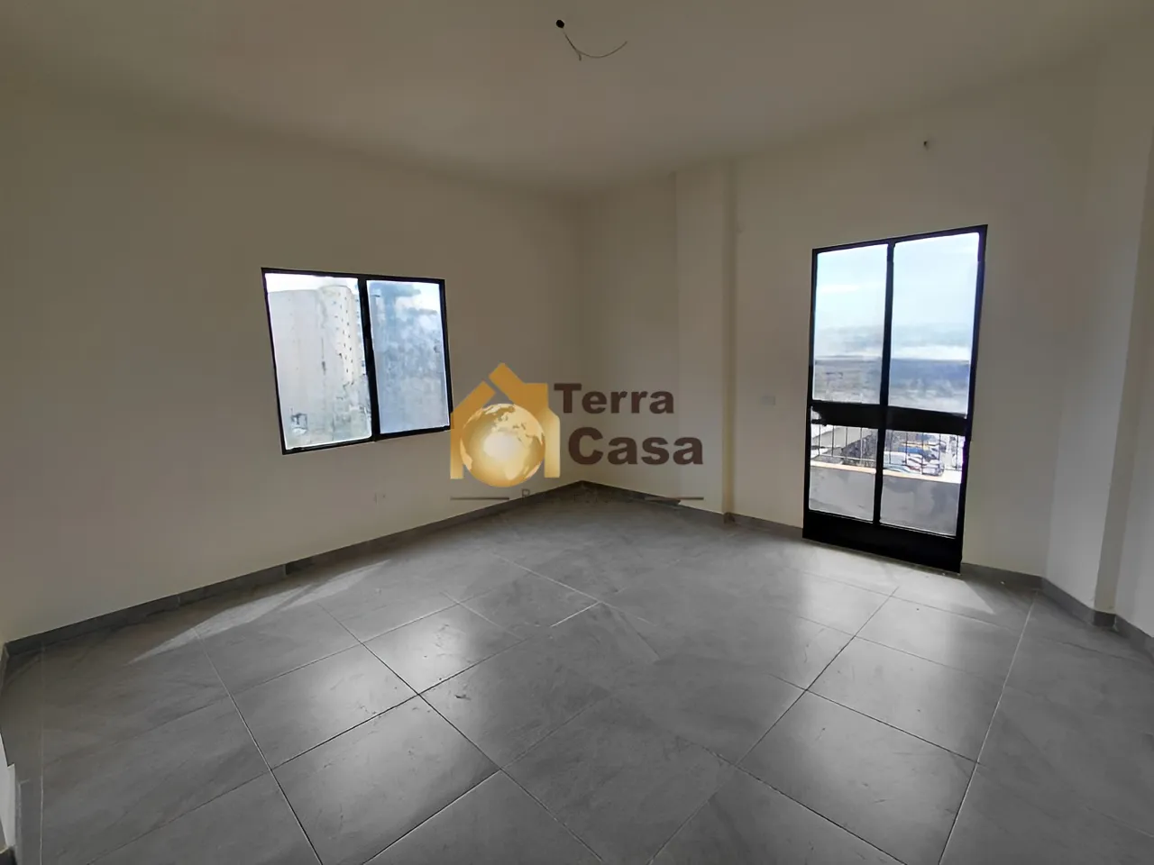 Commercial for rent in Baouchriyeh