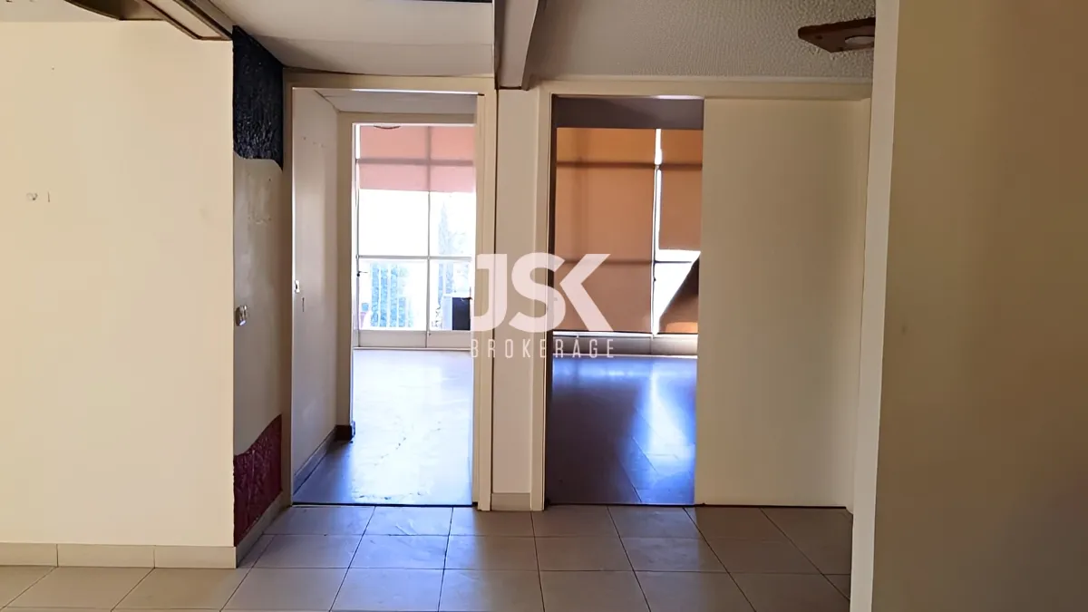 Office for rent in Badaro