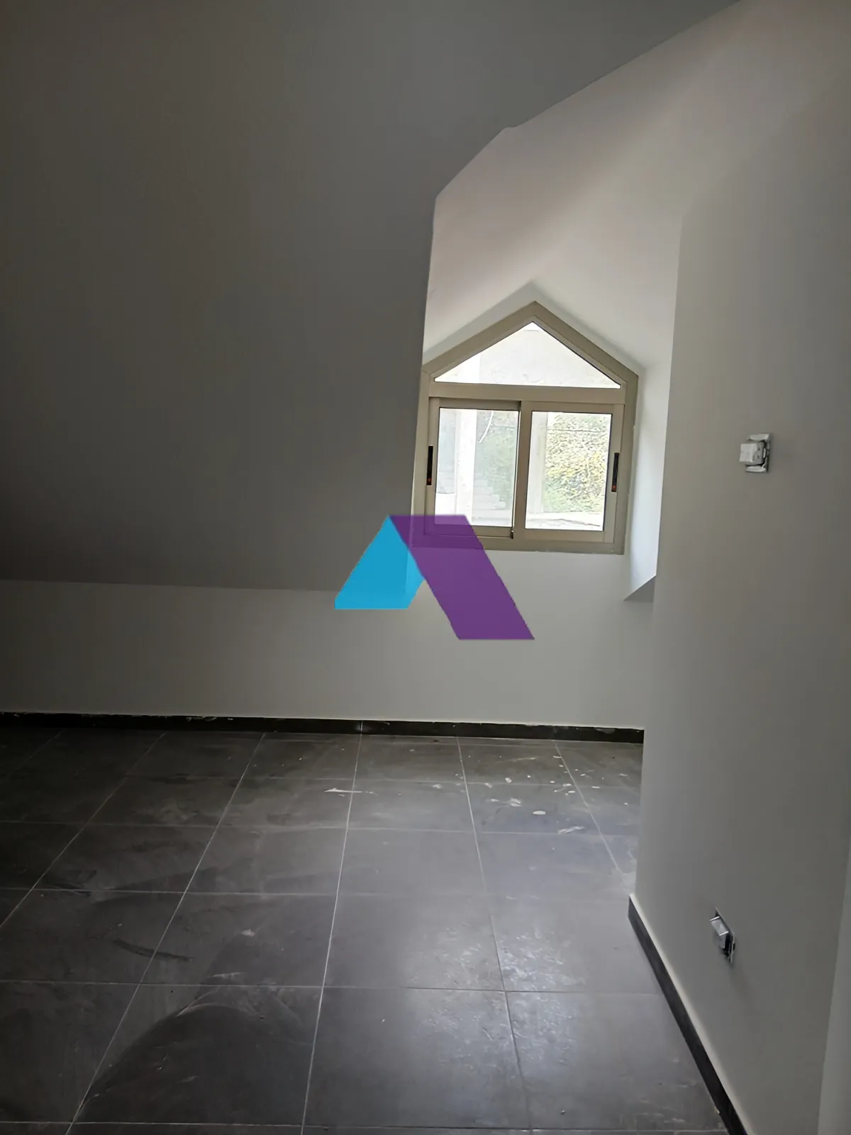 Villa for Sale in Ajaltoun