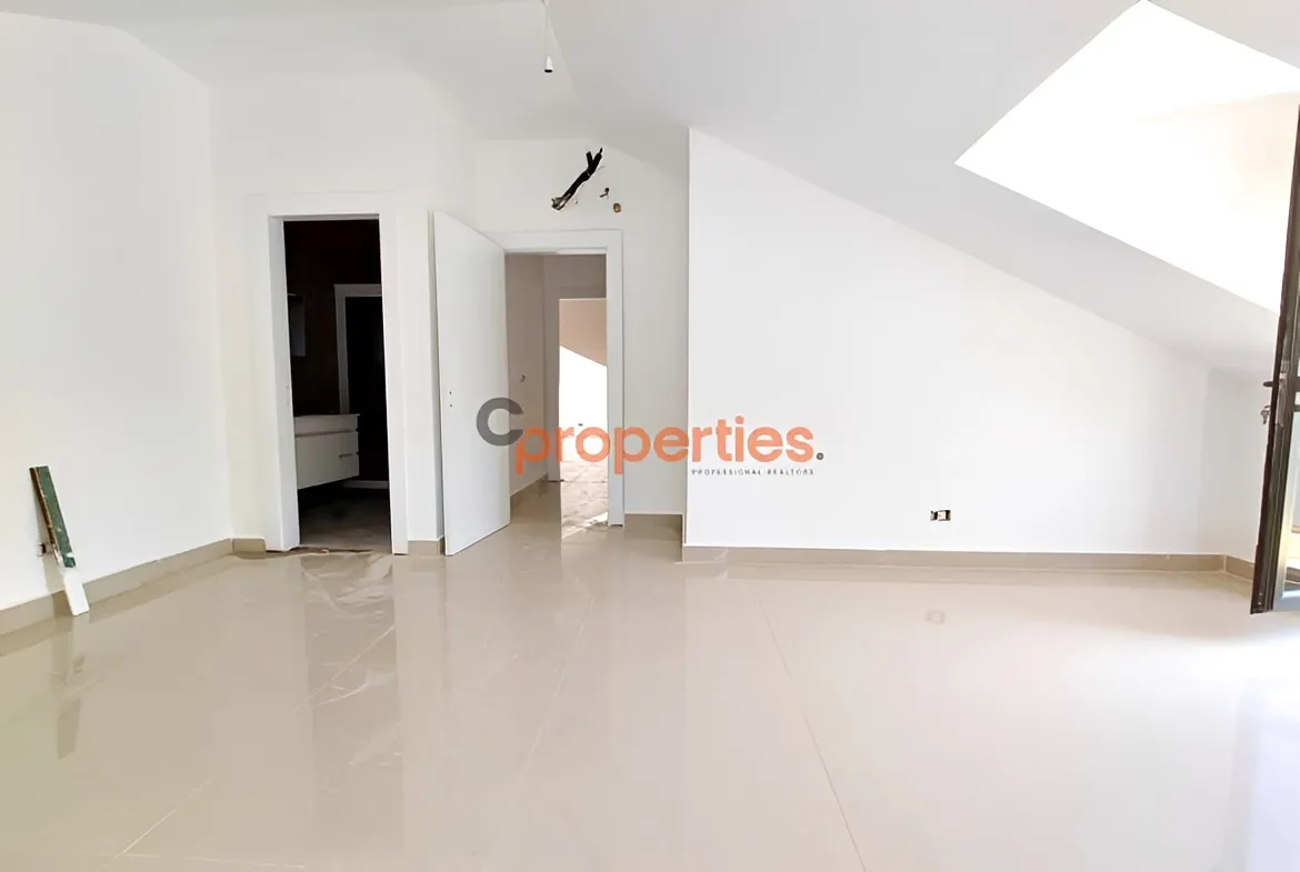 Apartment for Sale in Jouret El Ballout