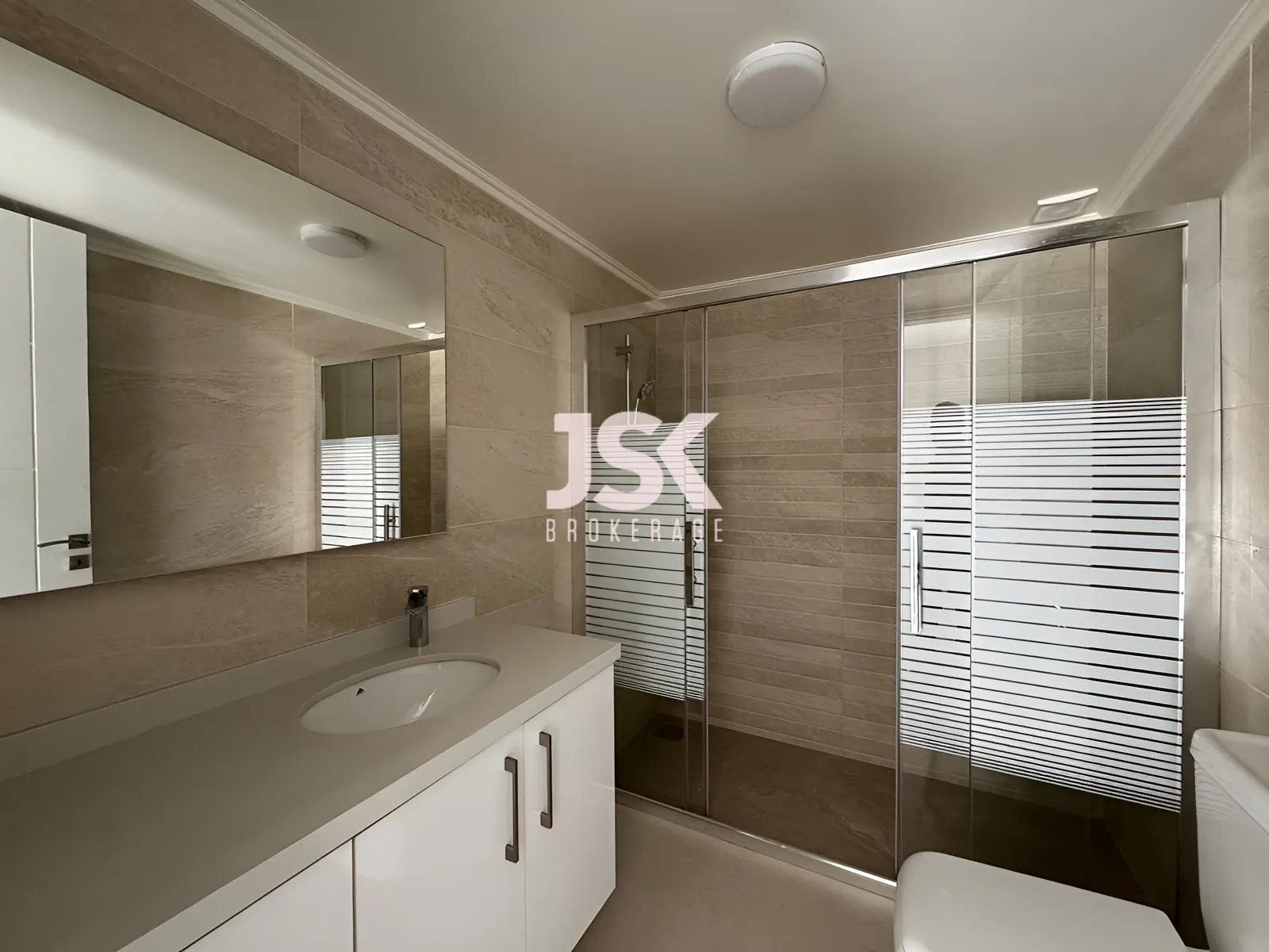 Apartment for Rent in Roumieh
