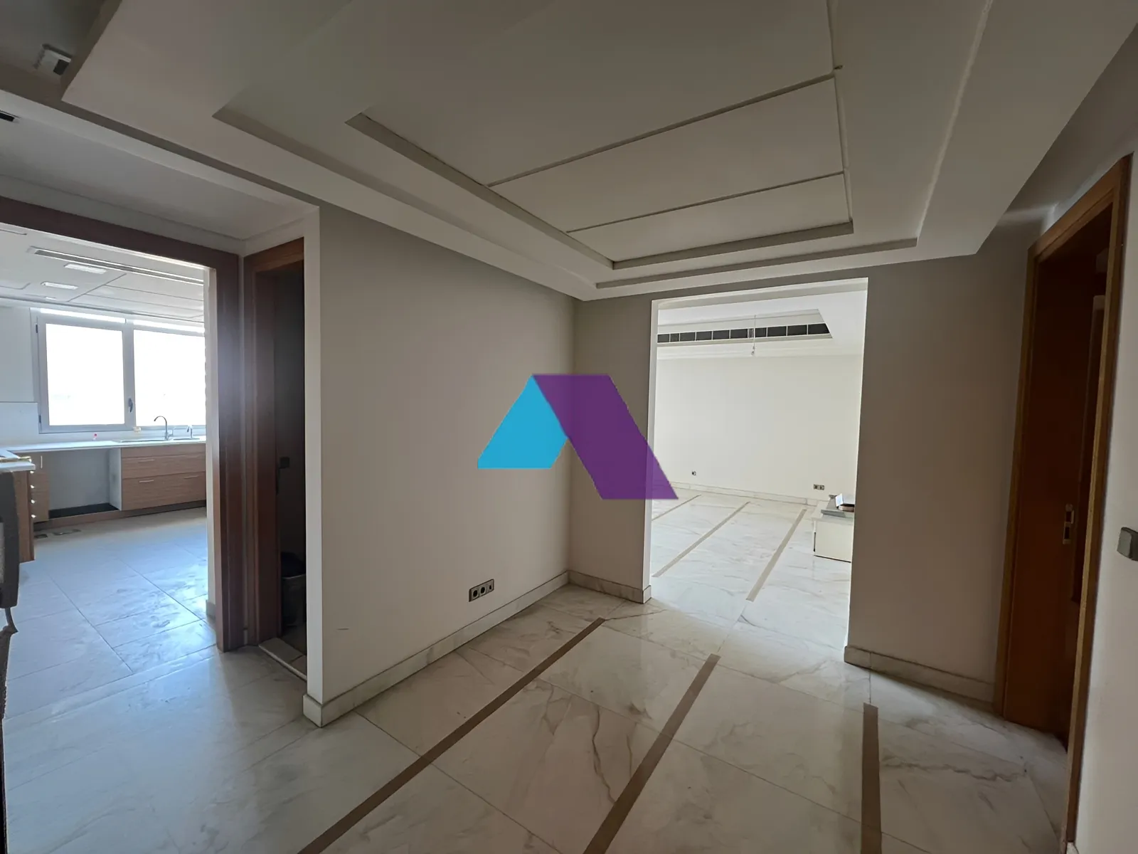 Apartment for rent in Saifi Village - 2 bed, 4 bath