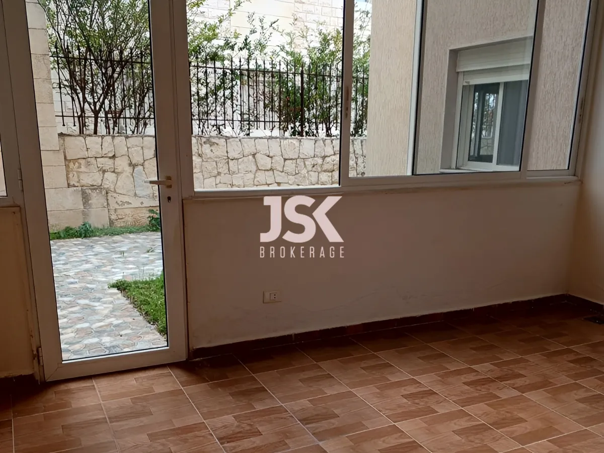 Apartment for Sale in Halat