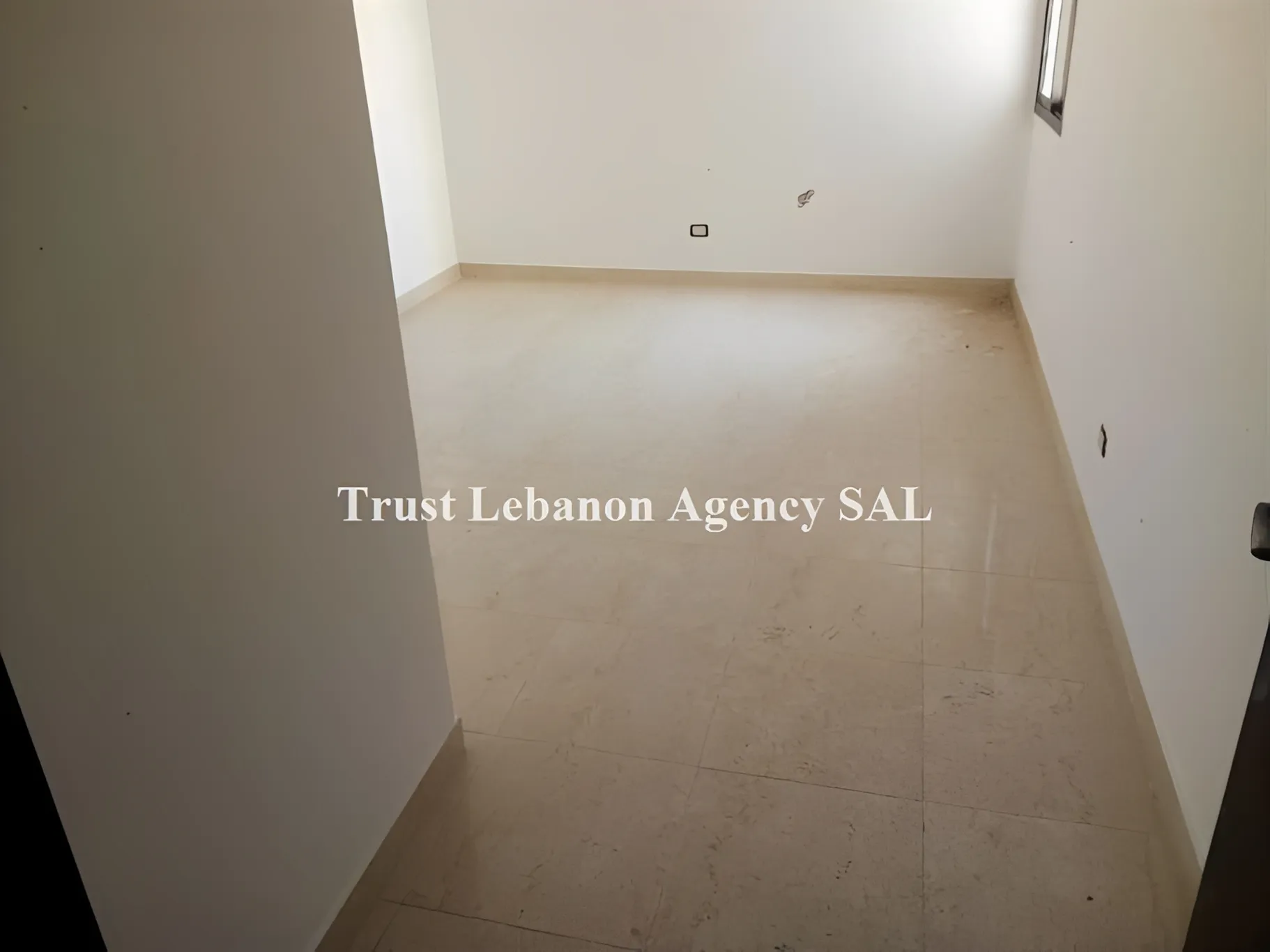 Apartment for Sale in Choueifat, Al Aamroussieh