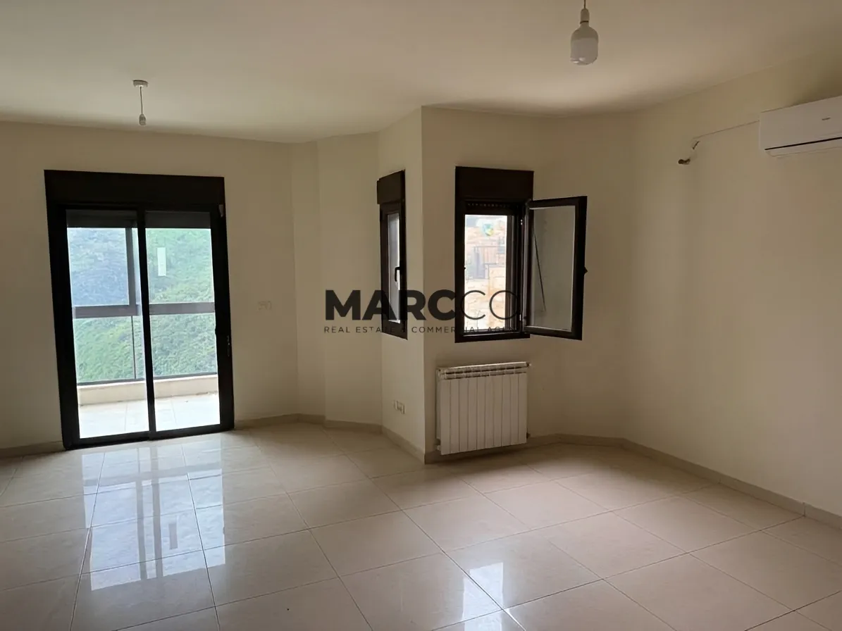 Apartment for sale in Qornet El Hamra - 2 bed, 2 bath
