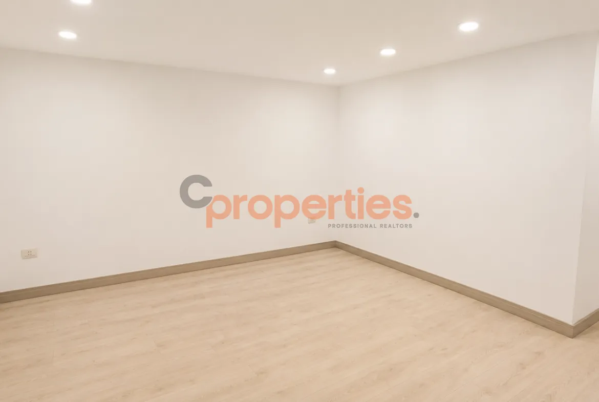 Office for Sale in Verdun