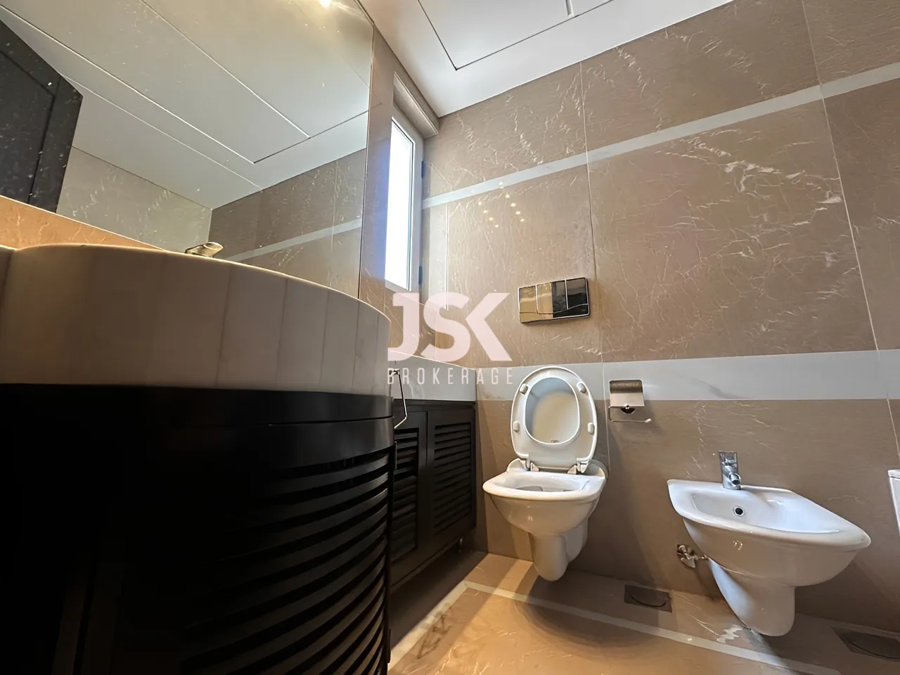 Apartment for Sale in Ras Beirut
