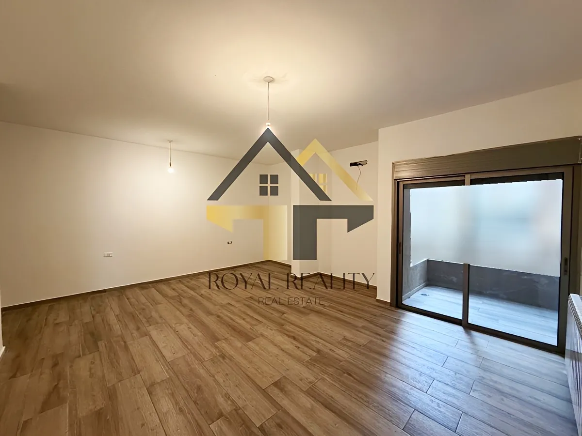 Apartment for rent in Mar Takla