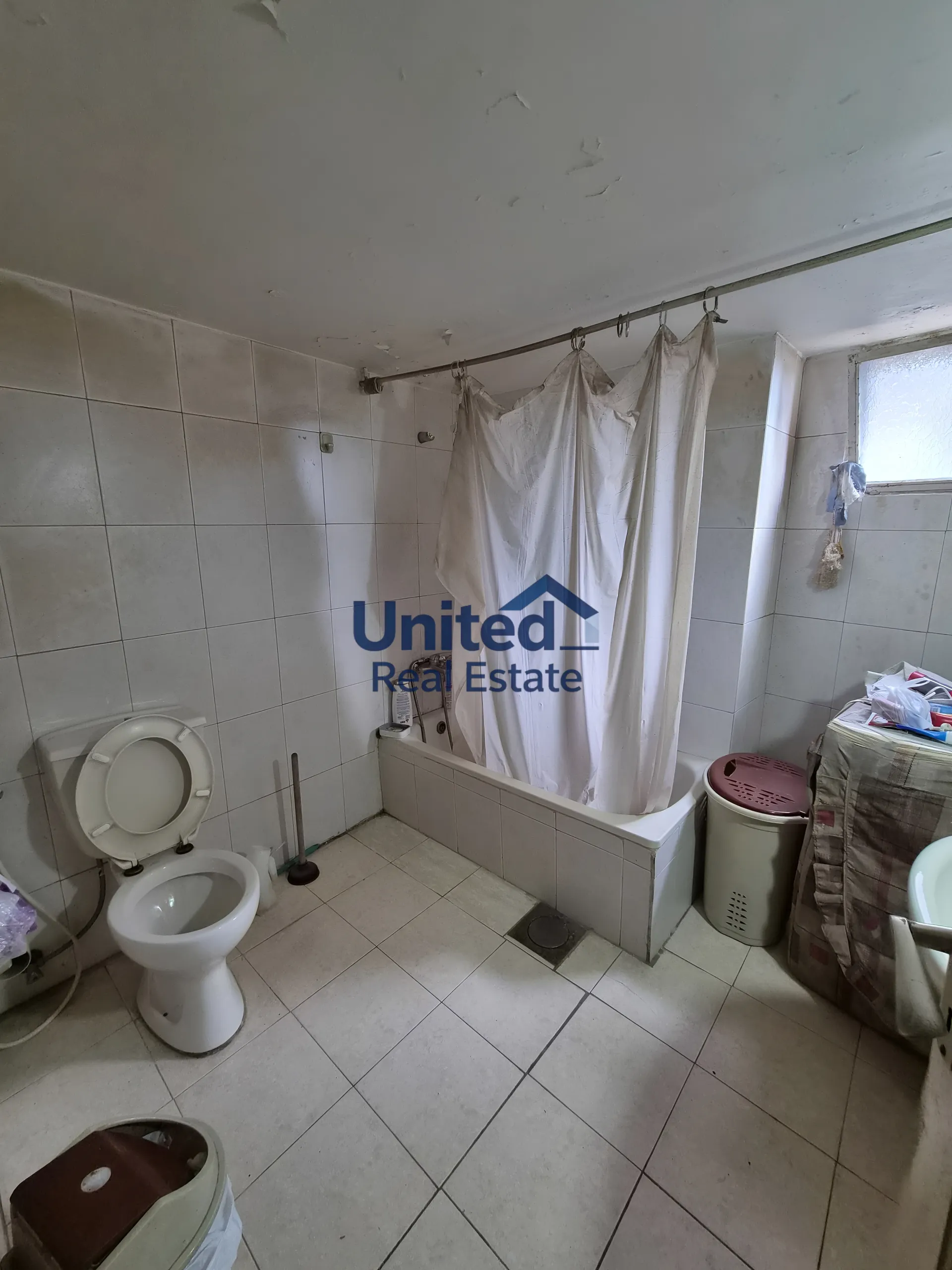 Apartment for sale in Sassine