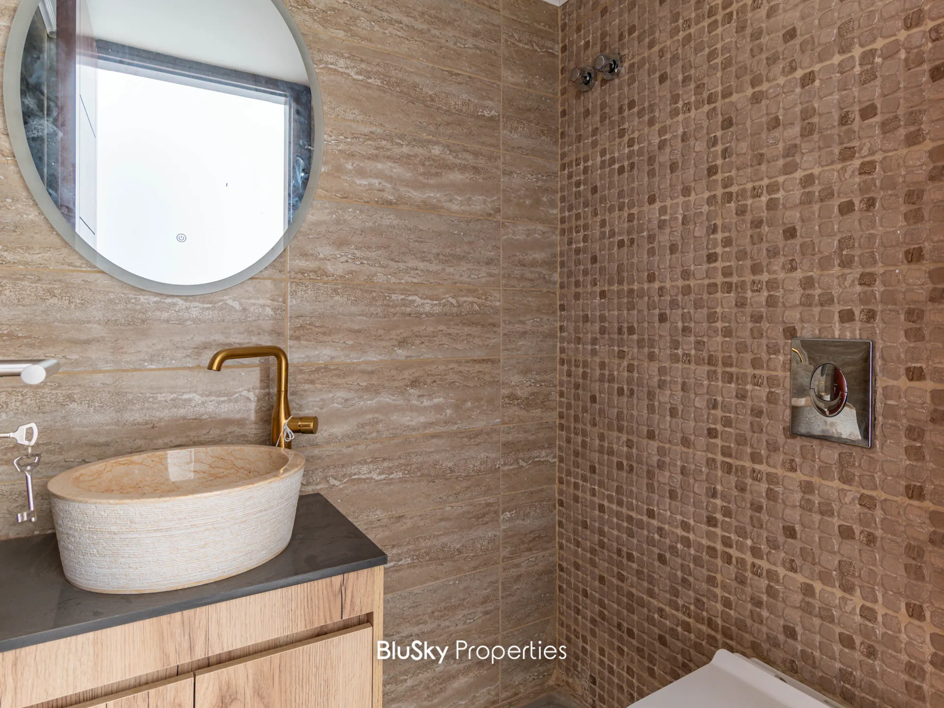 Apartment for sale in Qornet el hamra, lebanon